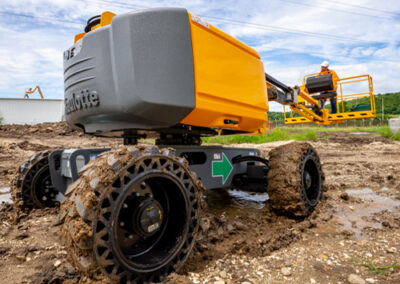 PIATTAFORME SEMOVENTI ARTICOLATE DIESEL MT 18