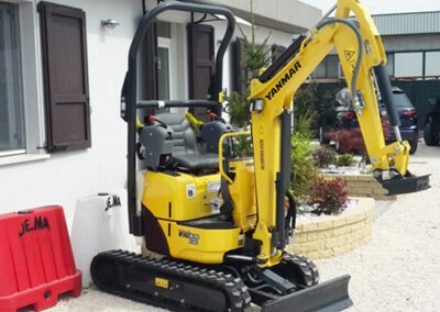 YANMAR ViO 08