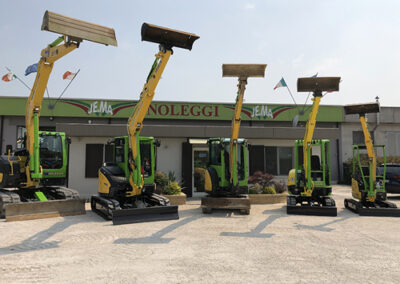 YANMAR ViO 20